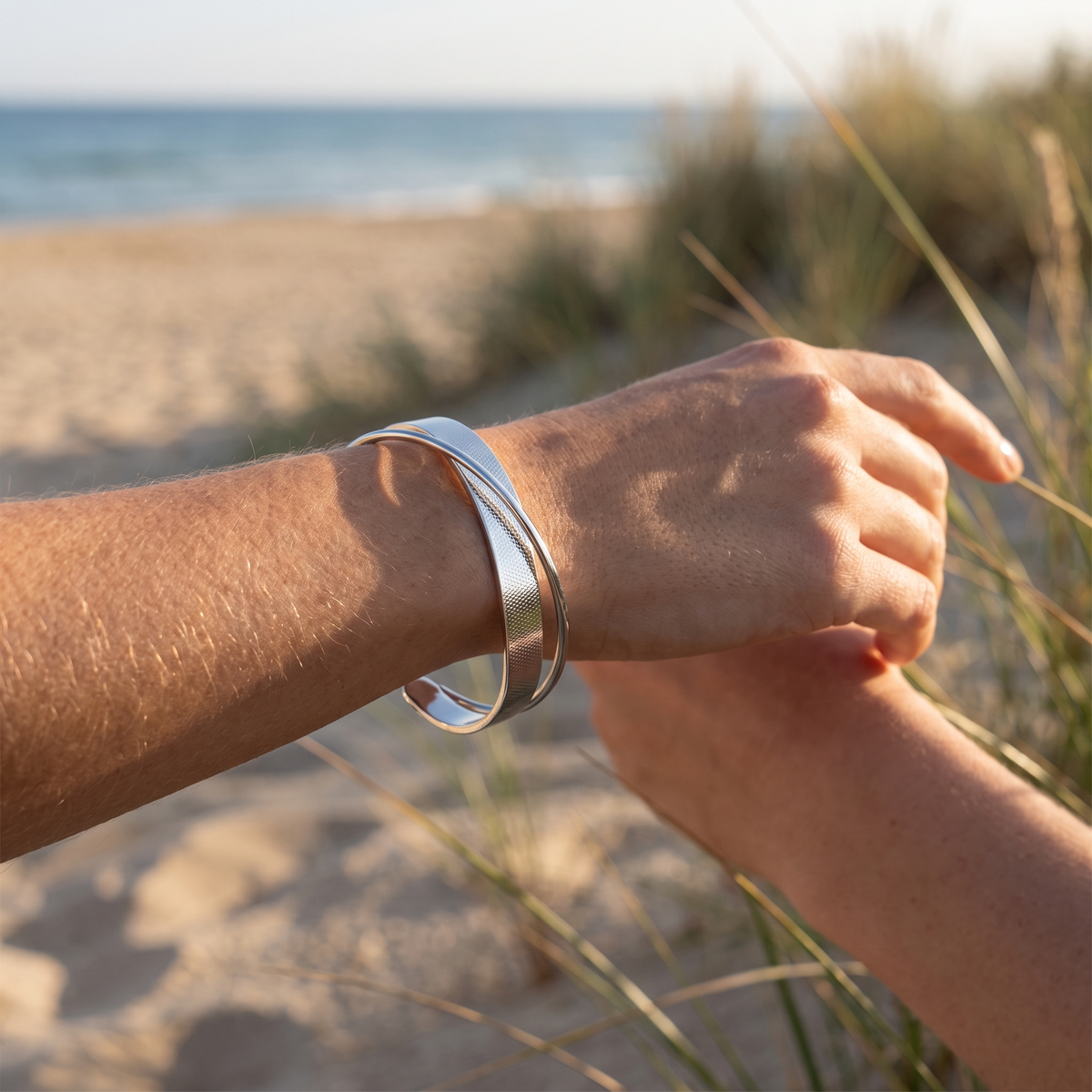 Seabreeze Bangle Silver lifestyle