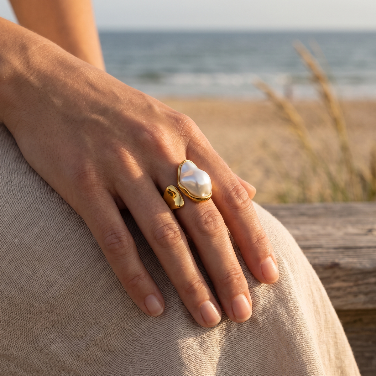 Ocean Mist Ring Gold lifestyle