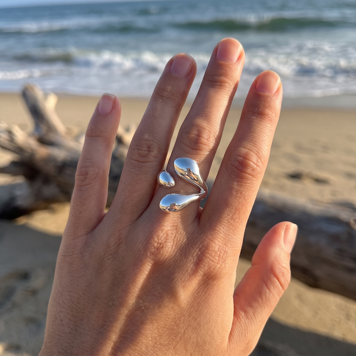 Sirena Ring Silver lifestyle