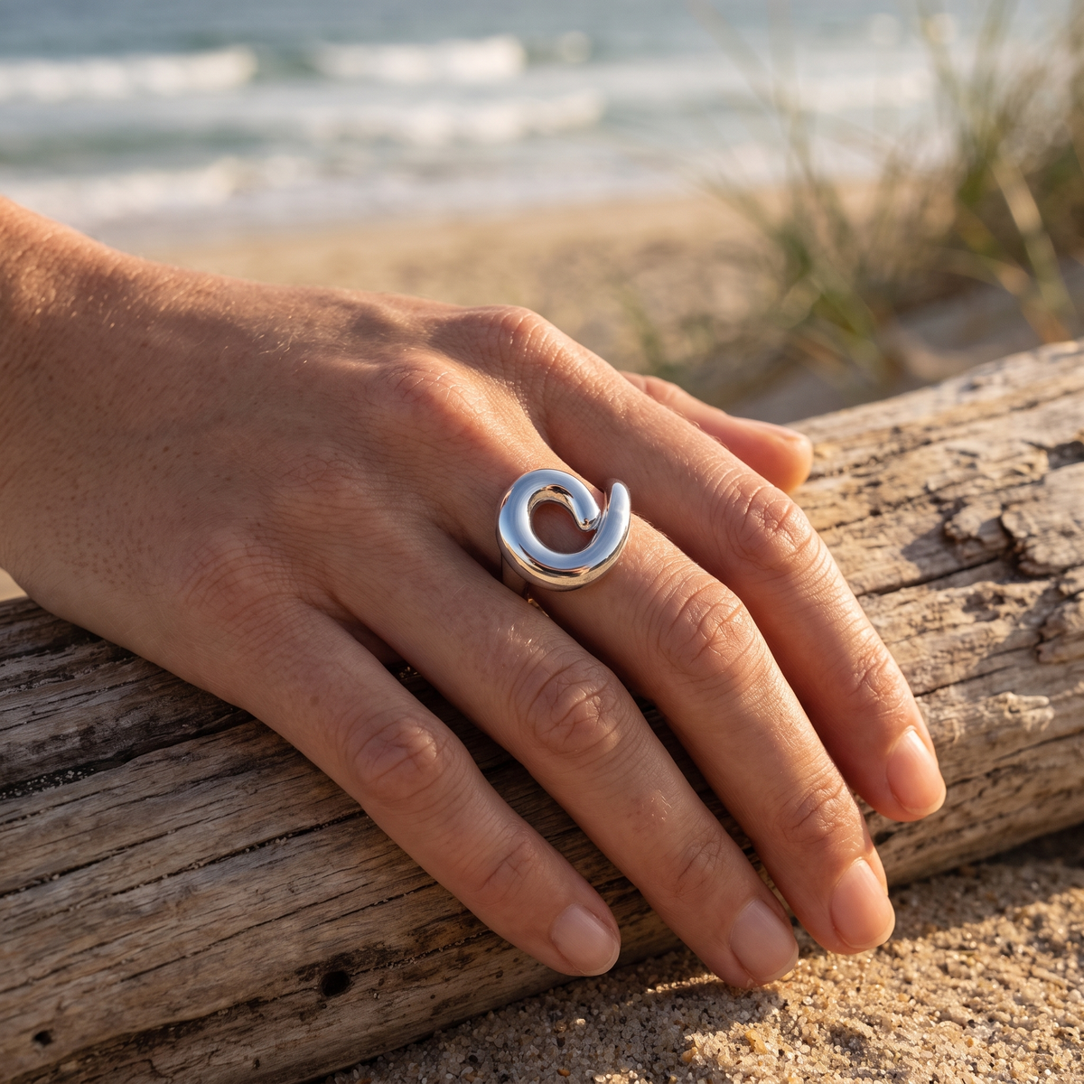 Solara Ring Silver lifestyle