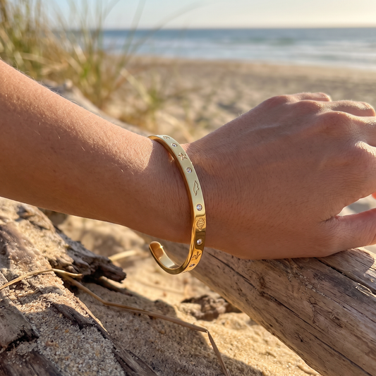 Kindred Bangle Gold lifestyle